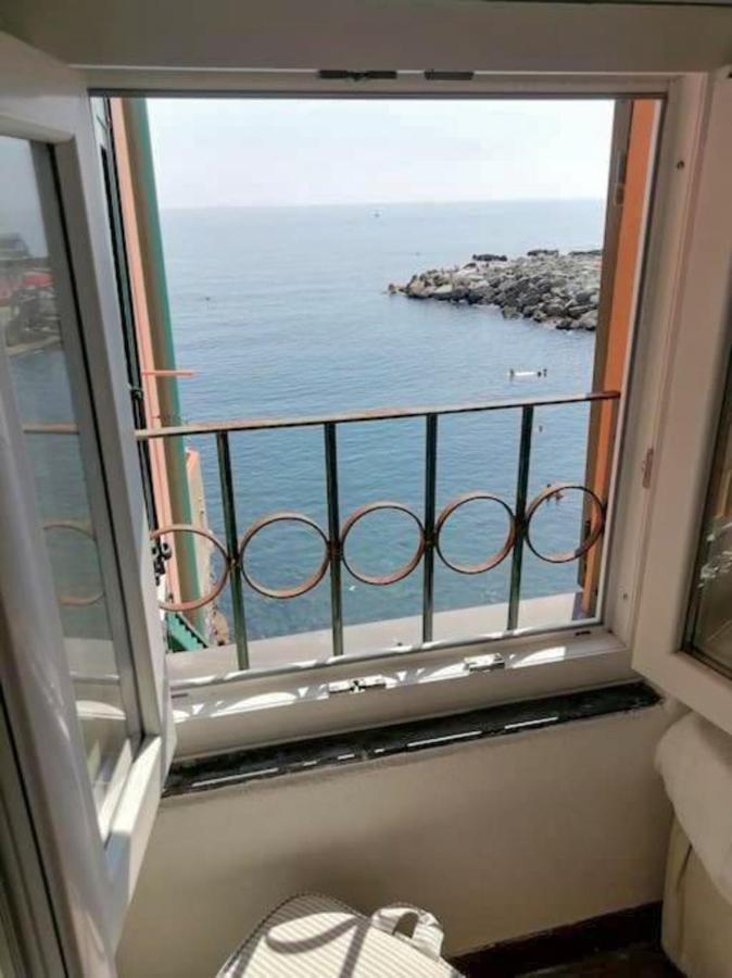 Casa Sulla Spiaggia Di Boccadasse Genova Eksteriør billede